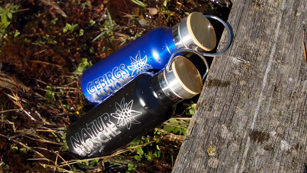 Trinkflasche personalisiert aus Edelstahl mit Bambusdeckel 500ml