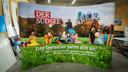 POPUP 4x3 (4056x2210mm, 6 Bahnen)
